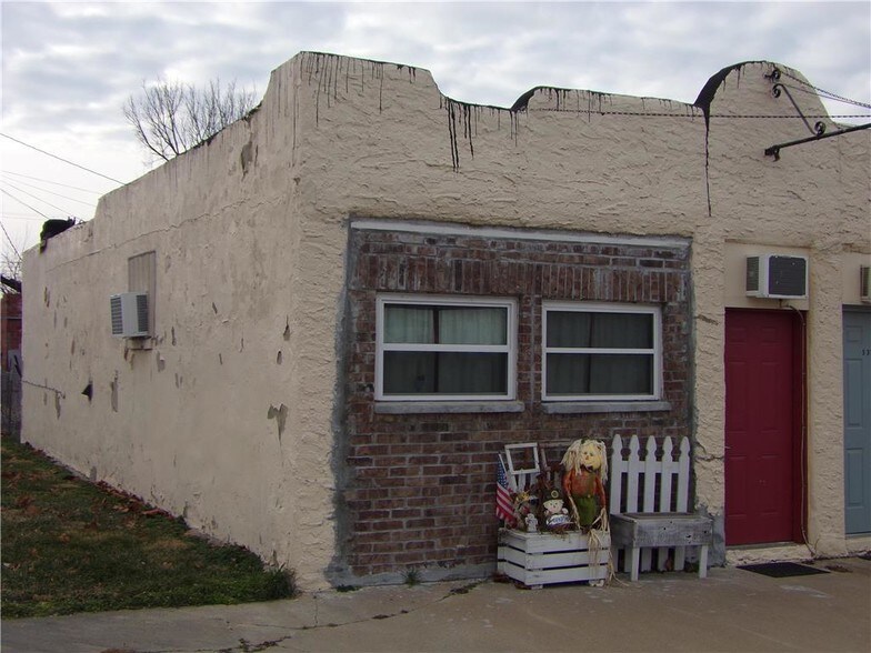 529 Main St, Mound City, KS 66056