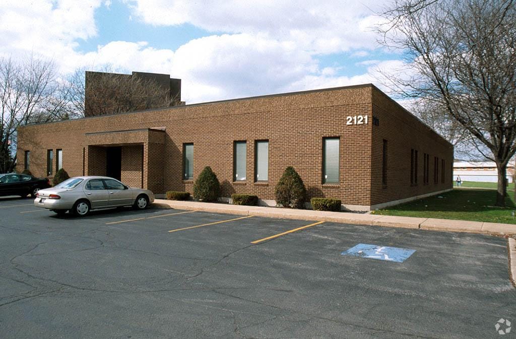 2121 W Galena Blvd, Aurora, IL 60506