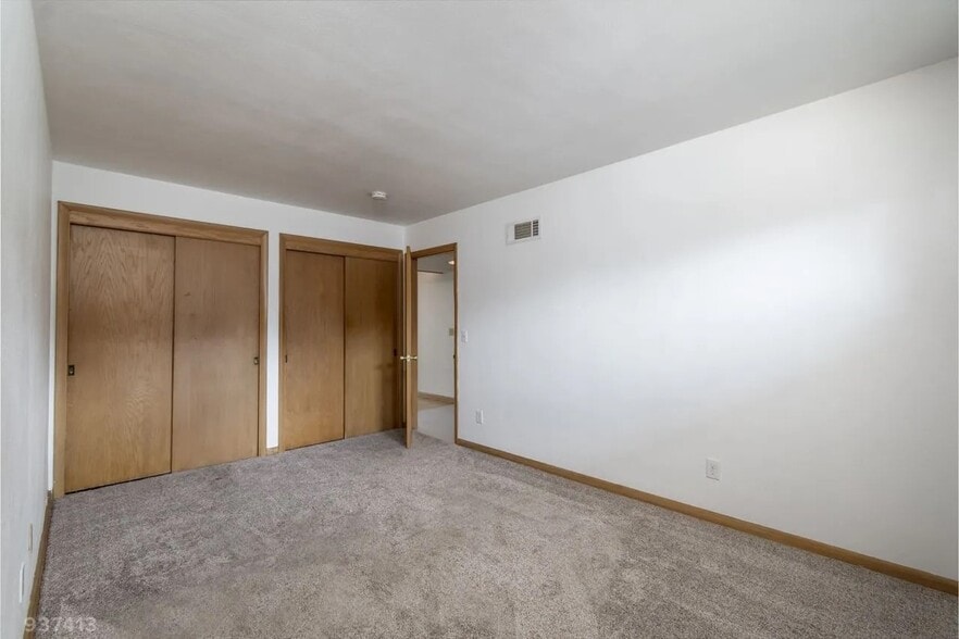 417 Berwyn Dr, Madison, WI for sale - Building Photo - Image 2 of 14