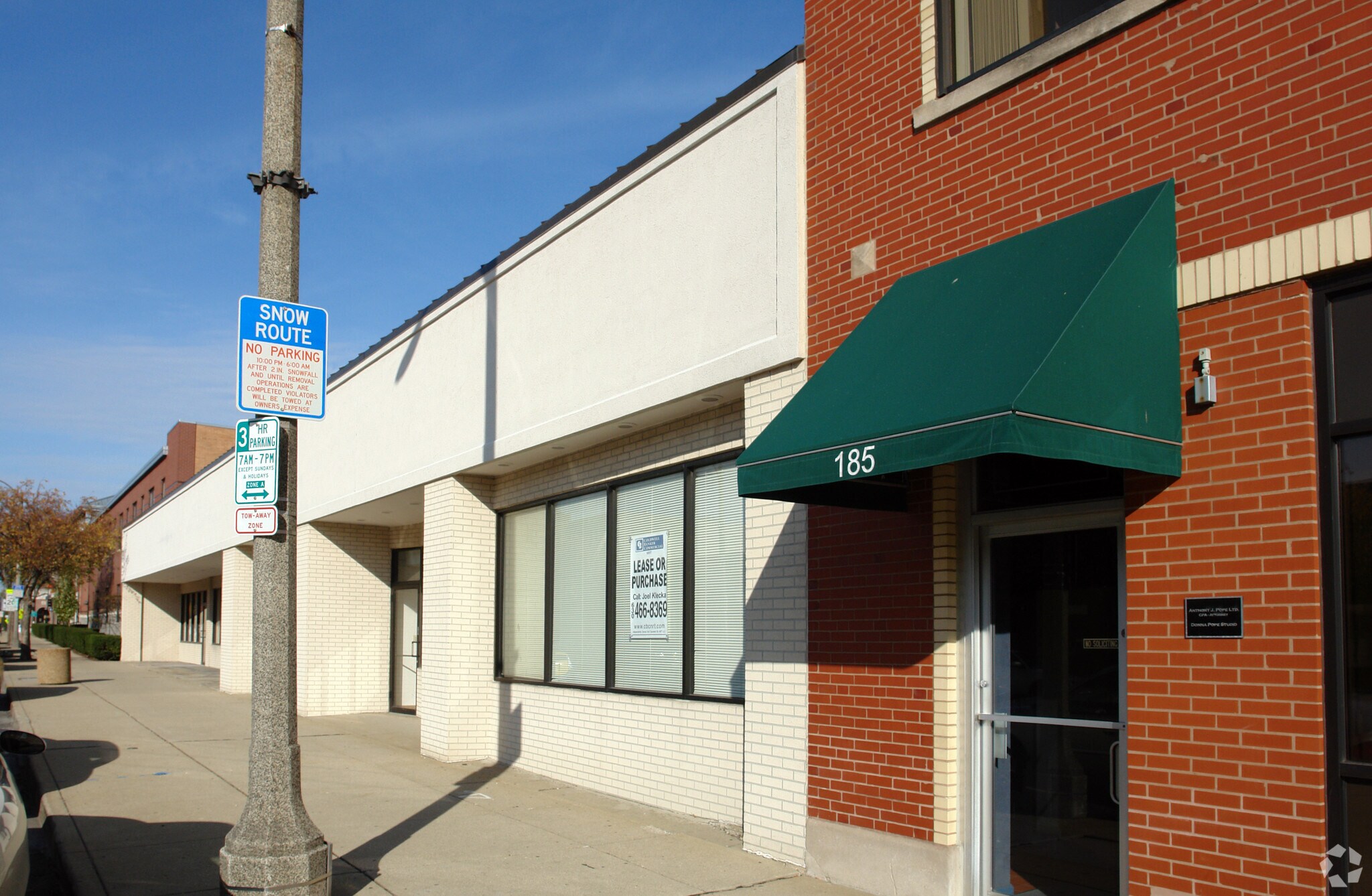 195 N York St, Elmhurst, IL for sale Primary Photo- Image 1 of 1