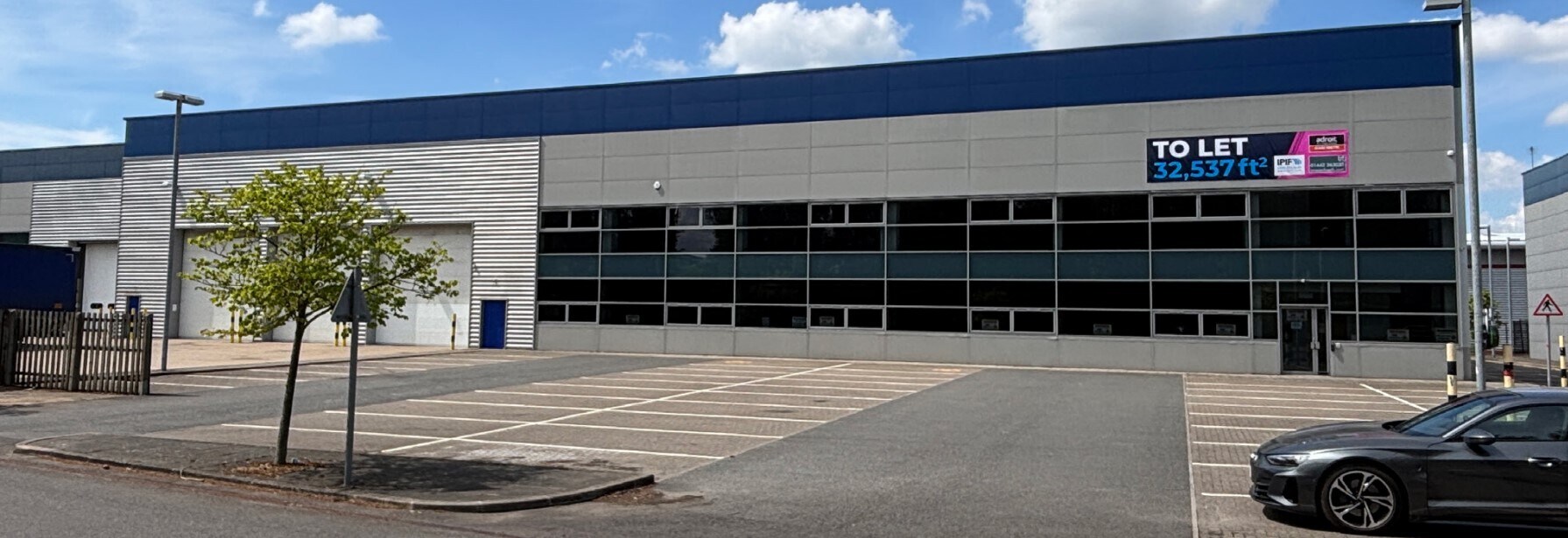 Swallowdale Ln, Hemel Hempstead for lease Building Photo- Image 1 of 2