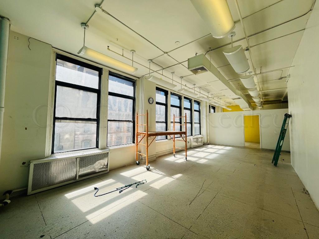 39-41 W 31st St, New York, NY for lease Building Photo- Image 1 of 12