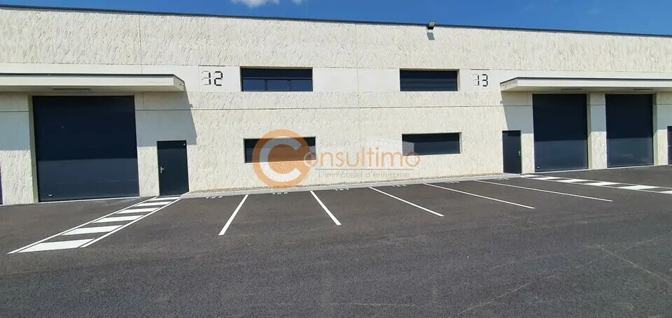 Flex in Izon for lease - Building Photo - Image 1 of 9