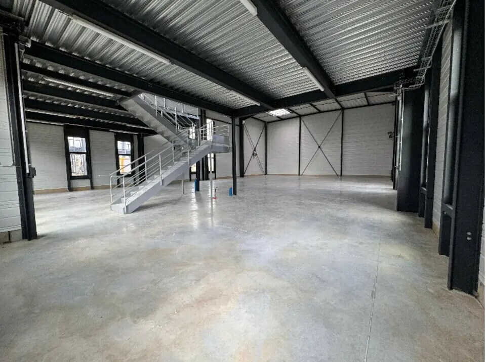 Flex in Bailly-Romainvilliers for sale Building Photo- Image 1 of 8