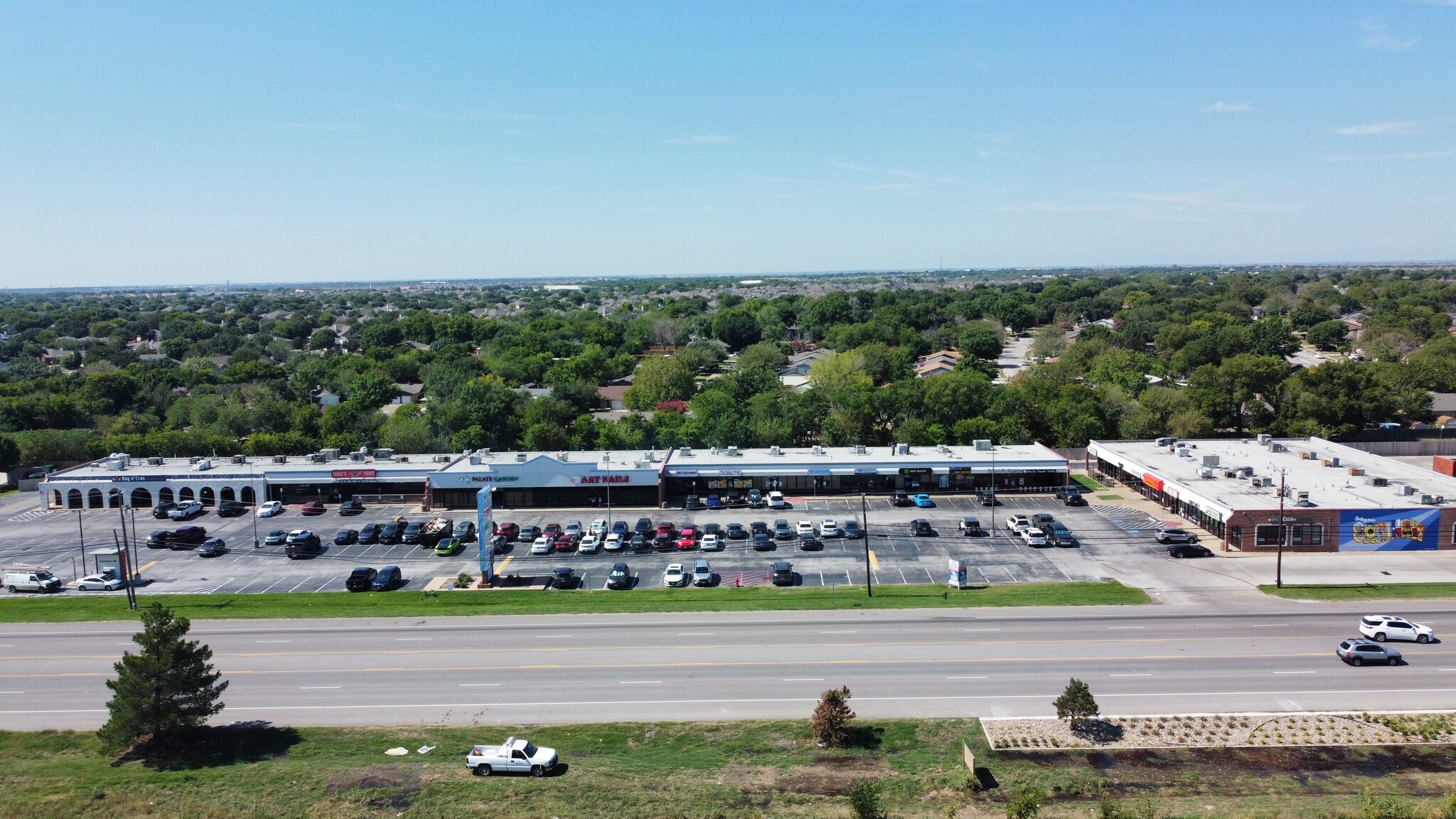 1029 N Saginaw Blvd, Saginaw, TX for lease Building Photo- Image 1 of 6