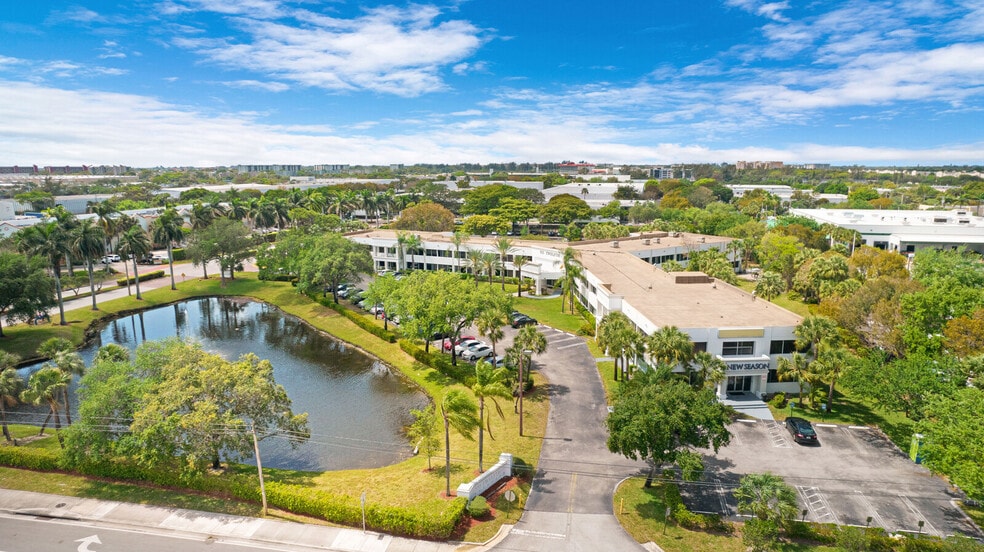 555 S Andrews Ave, Pompano Beach, FL for lease - Building Photo - Image 3 of 15