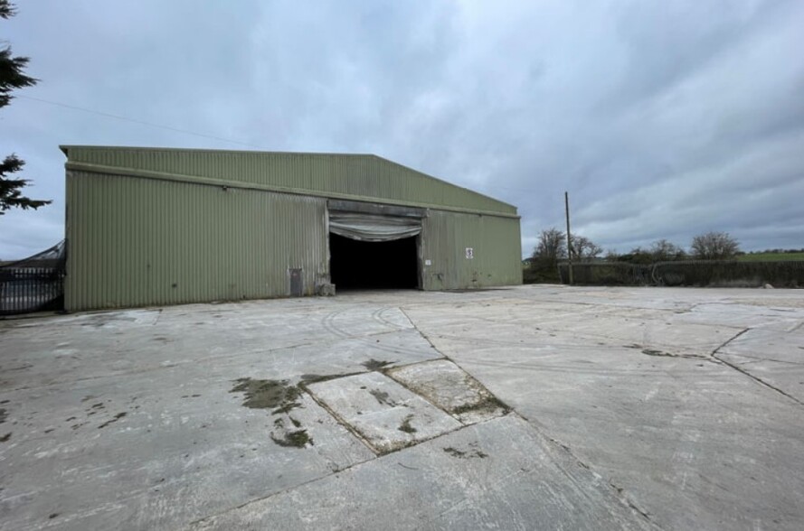 14 Thruxton Industrial Estate, Andover for lease - Primary Photo - Image 1 of 2