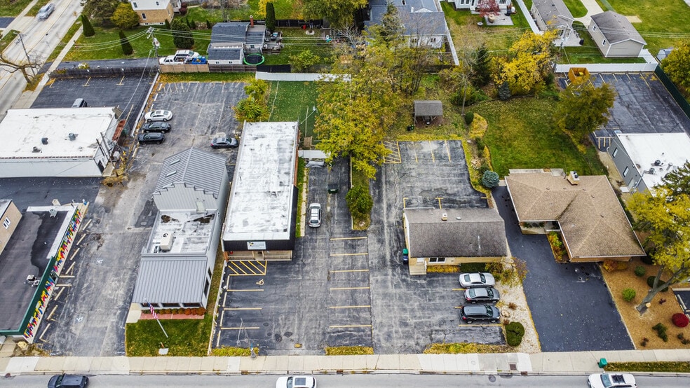 613-619 S Main Street portfolio of 2 properties for sale on LoopNet.com - Building Photo - Image 3 of 11