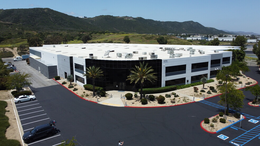 43195 Business Park Dr, Temecula, CA for lease - Building Photo - Image 1 of 7