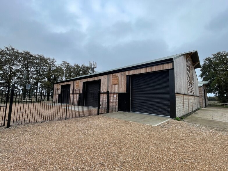 Rhee Wall, Brenzett for lease - Building Photo - Image 1 of 13