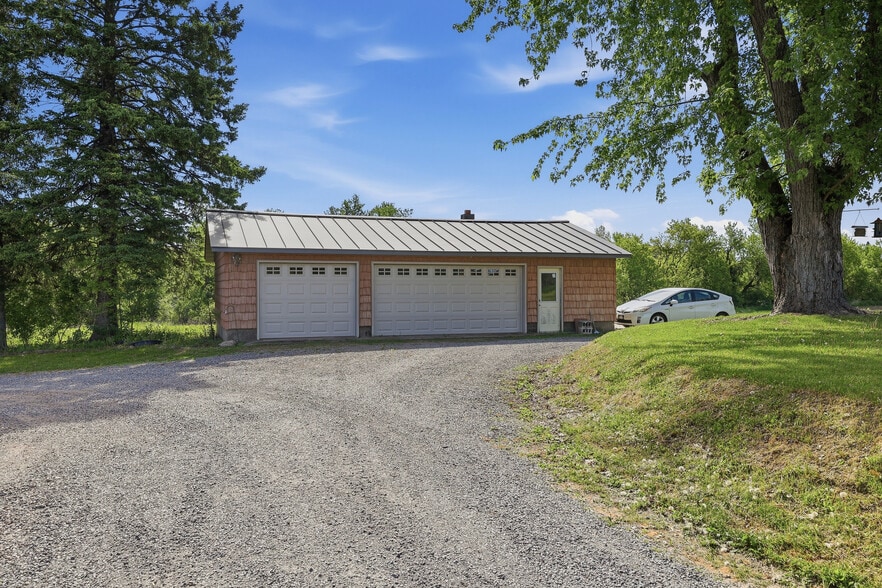 9523 River Rd, Amherst, WI for sale - Building Photo - Image 2 of 22