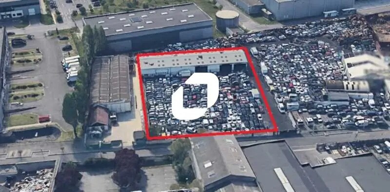 Land in La Courneuve for lease - Building Photo - Image 1 of 1