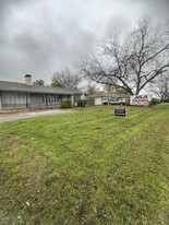 117 E Park Row Dr, Arlington TX - Convenience Store