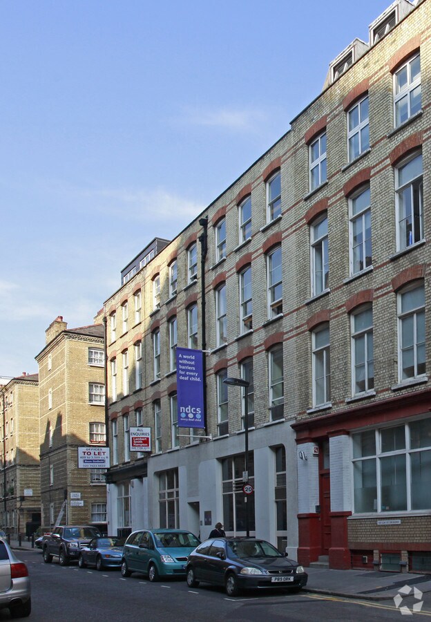 1516 Dufferin St, London, LND EC1Y 8PD