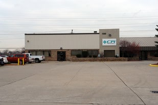 17505-17525 Helro Dr, Fraser MI - Warehouse