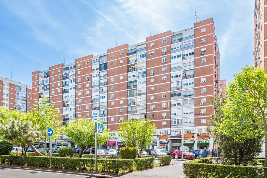 Avenida Monforte de Lemos, 141, Madrid, Madrid for sale - Building Photo - Image 3 of 3