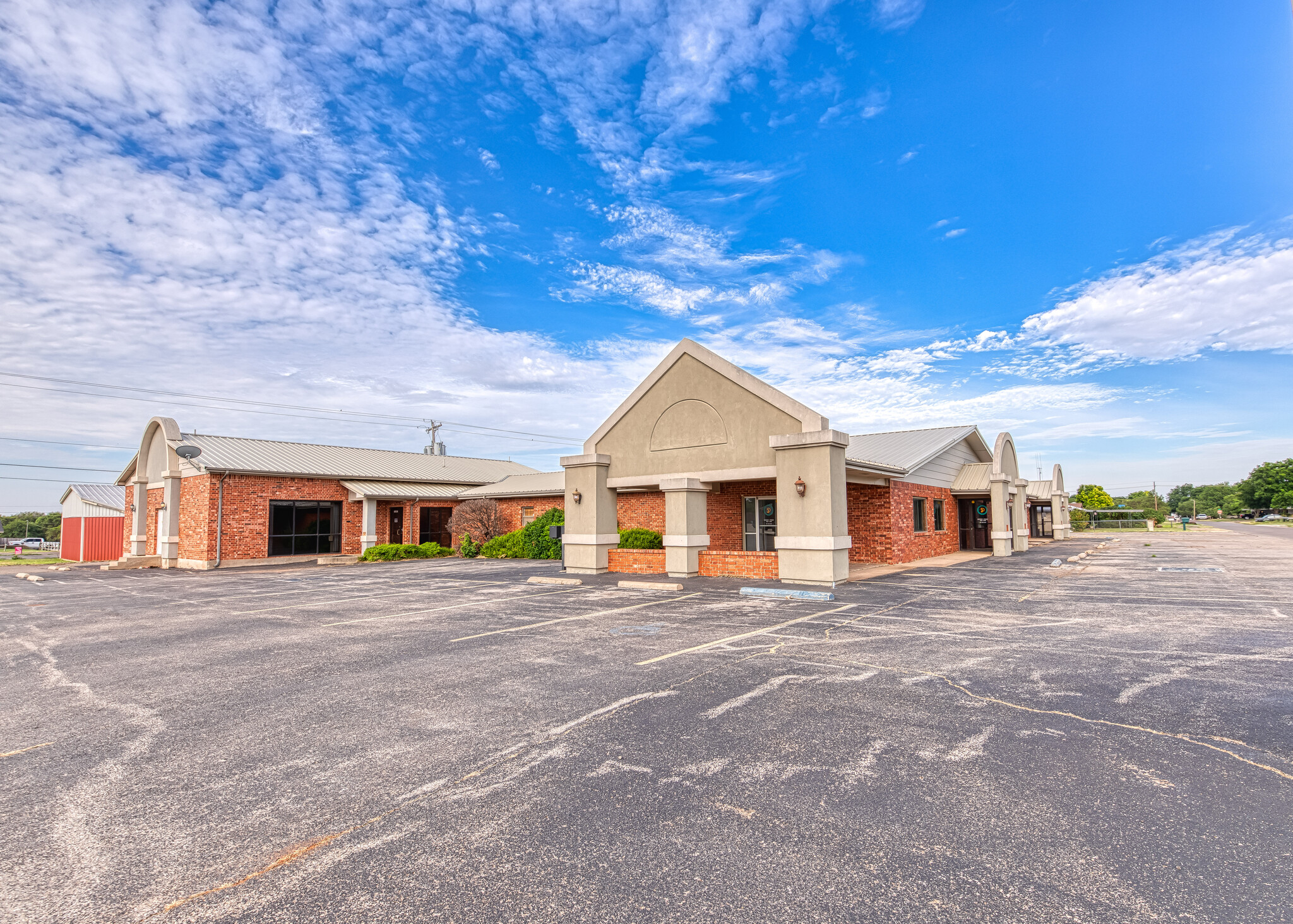 1415 Watts St, Sayre, OK for sale Building Photo- Image 1 of 30