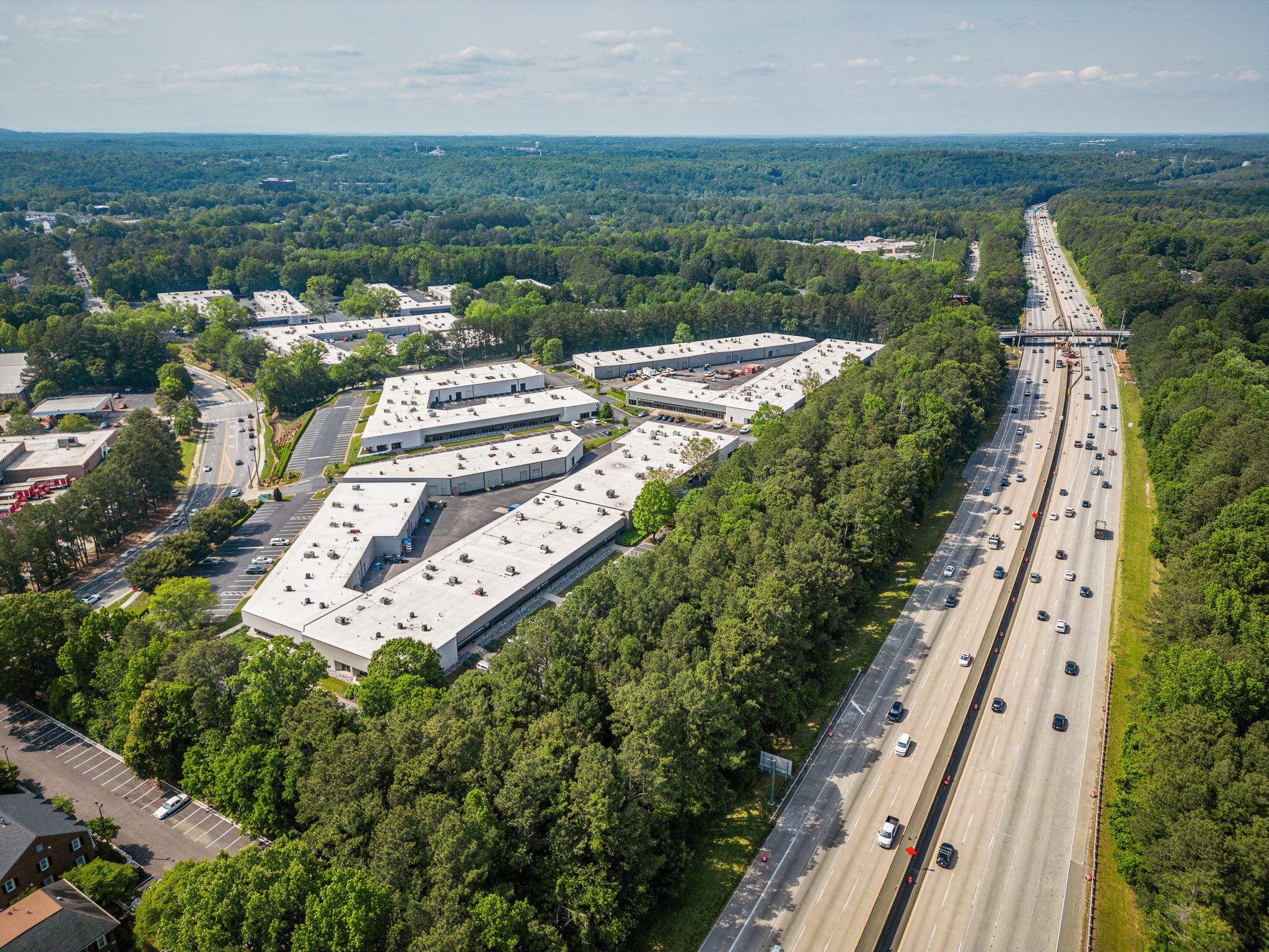 8601 Dunwoody Pl, Sandy Springs, GA for lease Building Photo- Image 1 of 8