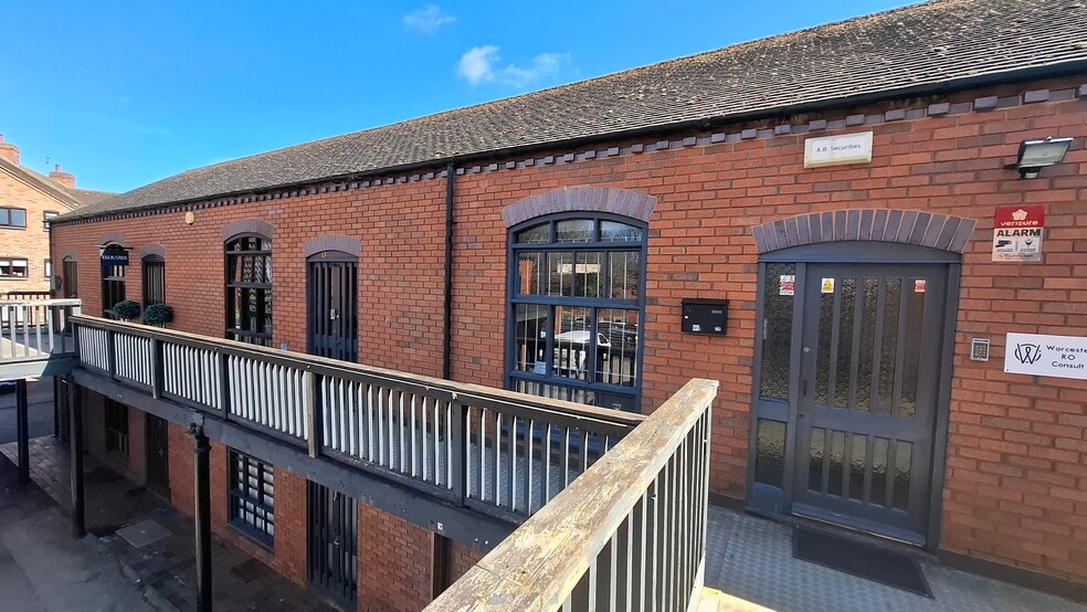 13 Lowesmoor Rd, Worcester for sale - Primary Photo - Image 1 of 1