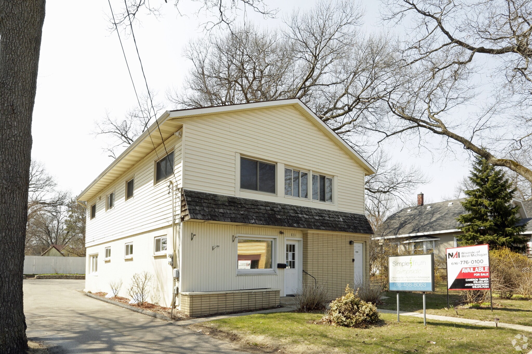 831 Fuller Ave NE, Grand Rapids, MI for sale Primary Photo- Image 1 of 1