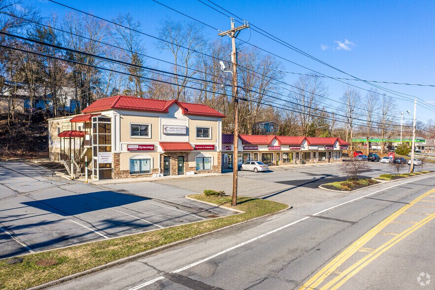 365-373 17M & orchard Dr, Monroe, NY for sale - Primary Photo - Image 1 of 1