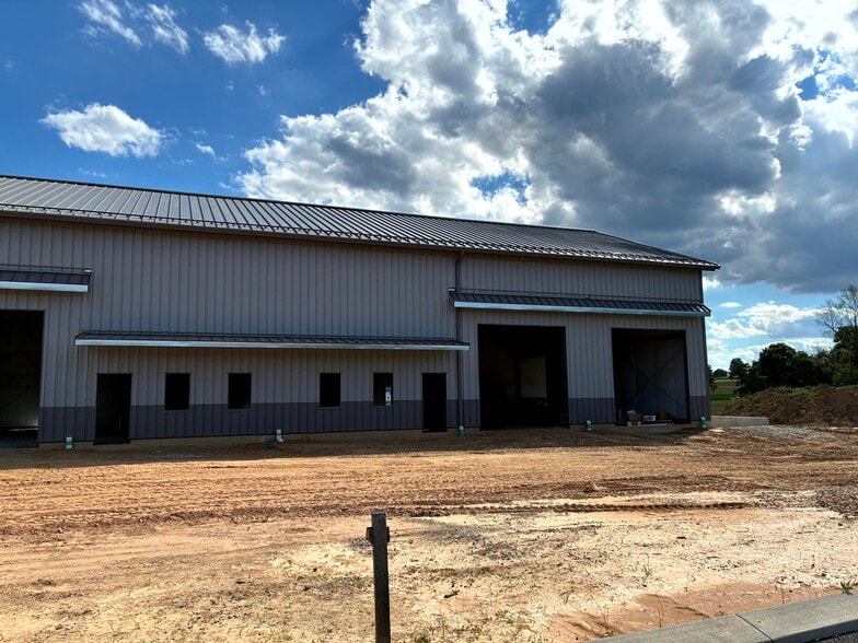 115 Reedville Rd, Oxford, PA for lease - Building Photo - Image 2 of 7