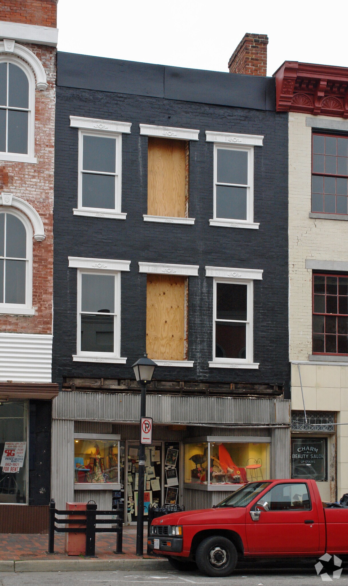 6 N Sycamore St, Petersburg, VA for sale Primary Photo- Image 1 of 1