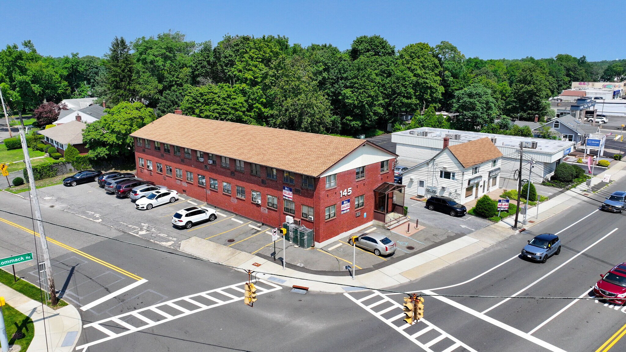 145 Commack Rd, Commack, NY for sale Primary Photo- Image 1 of 1