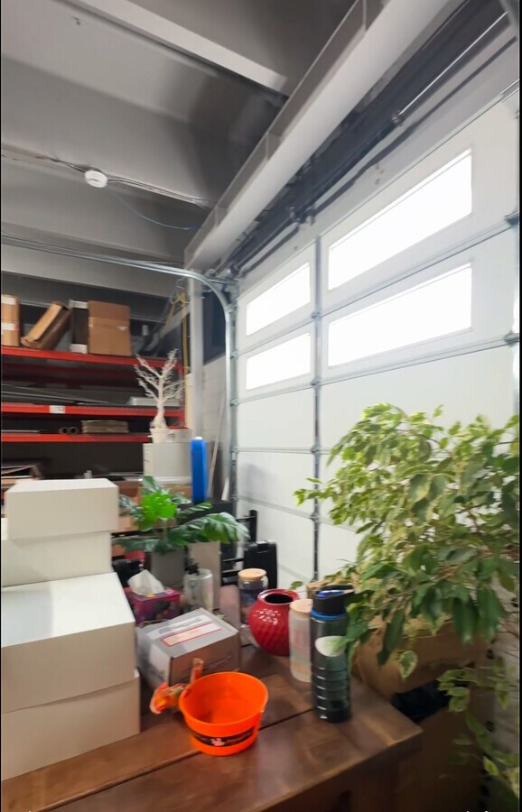 View Photo