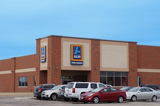 1700 17th St NW, Austin, MN for sale - Primary Photo - Image 1 of 1