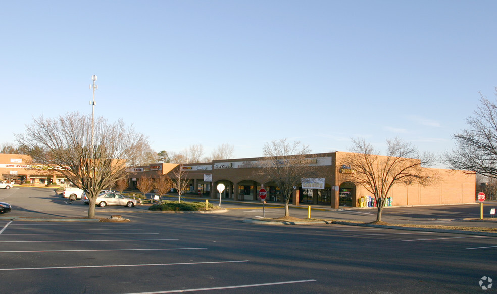 1609-1727 N Sardis Rd, Charlotte, NC for lease - Other - Image 2 of 20