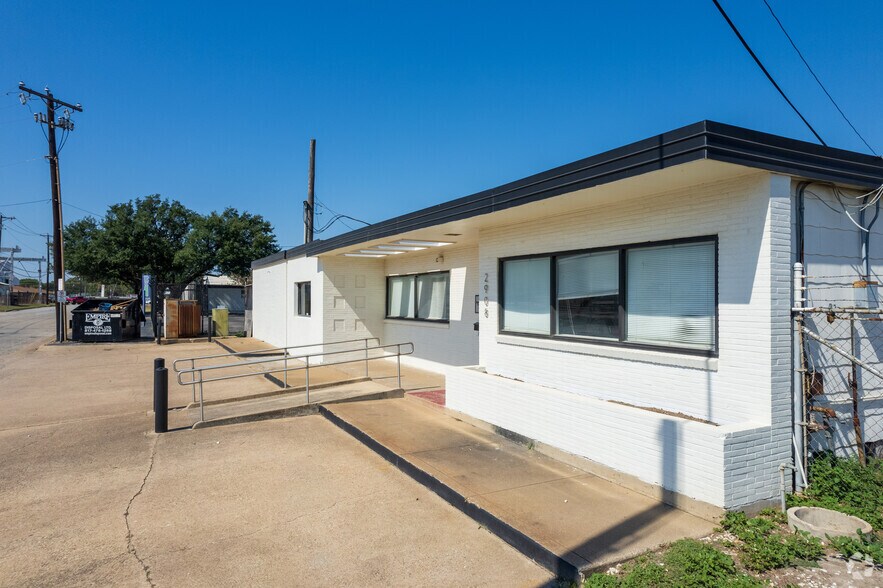 2912 W Pafford St, Fort Worth, TX for sale - Primary Photo - Image 1 of 1