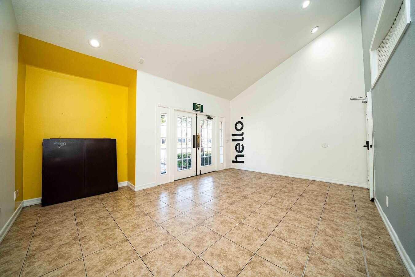 3151 Airway Ave, Costa Mesa, CA 92626 - Unit N-1 -  - Interior Photo - Image 1 of 6