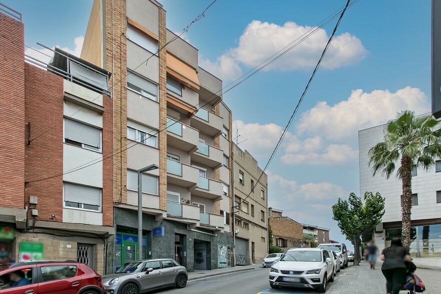 Multifamily in Sant Vicenç dels Horts, Barcelona for sale - Primary Photo - Image 1 of 1