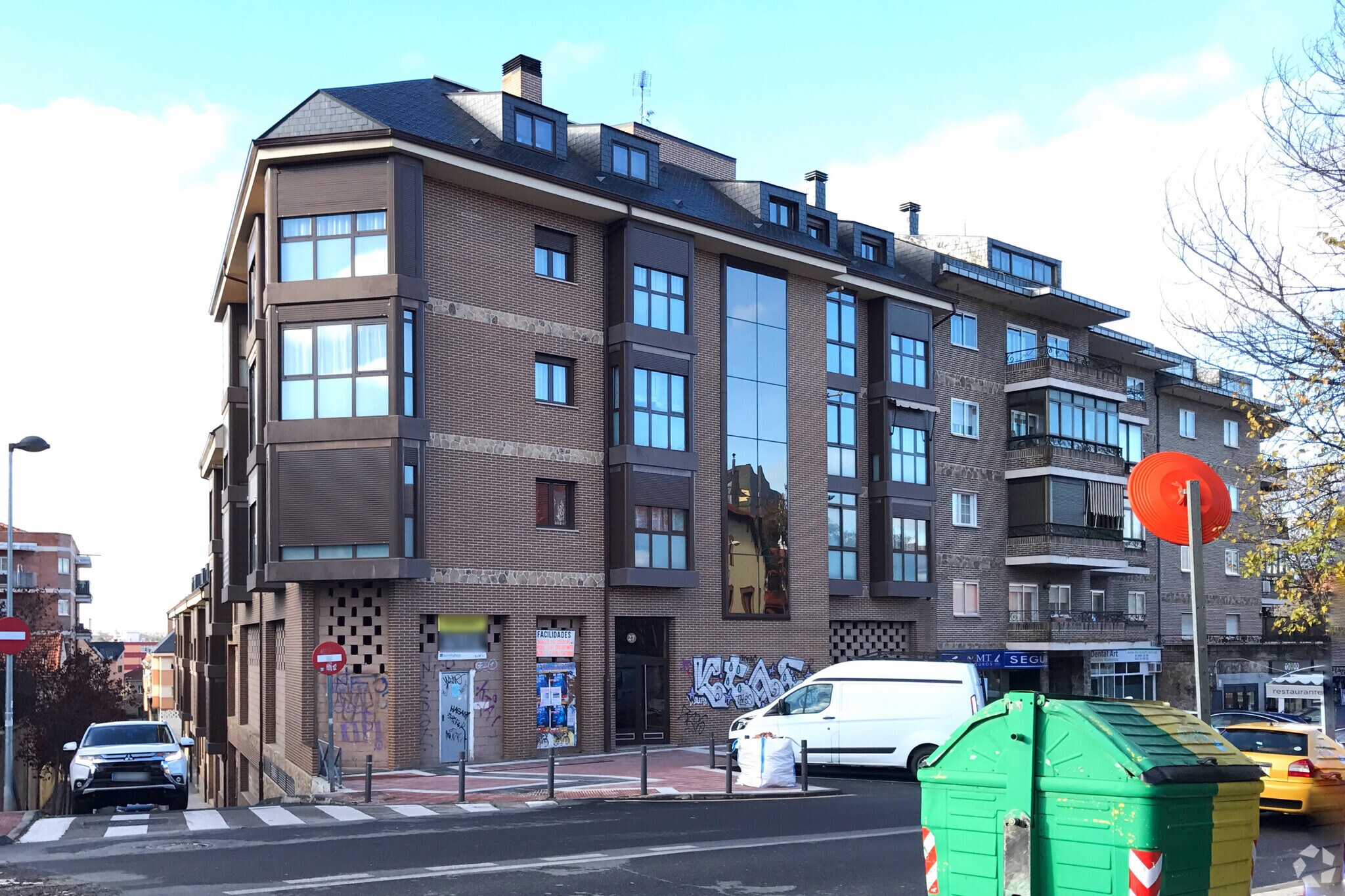 Avenida de Juan Carlos i, 27, Collado Villalba, Madrid for sale Primary Photo- Image 1 of 1