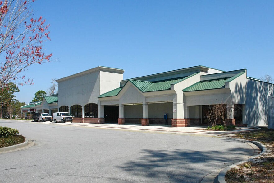 821 King George Blvd, Savannah, GA for sale - Building Photo - Image 1 of 1