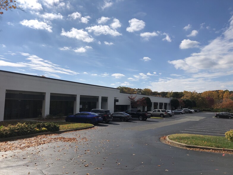 2121 New Market Pky SE, Marietta, GA for lease - Building Photo - Image 2 of 4