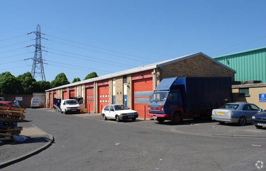 Lammas Rd, London for lease - Building Photo - Image 2 of 16