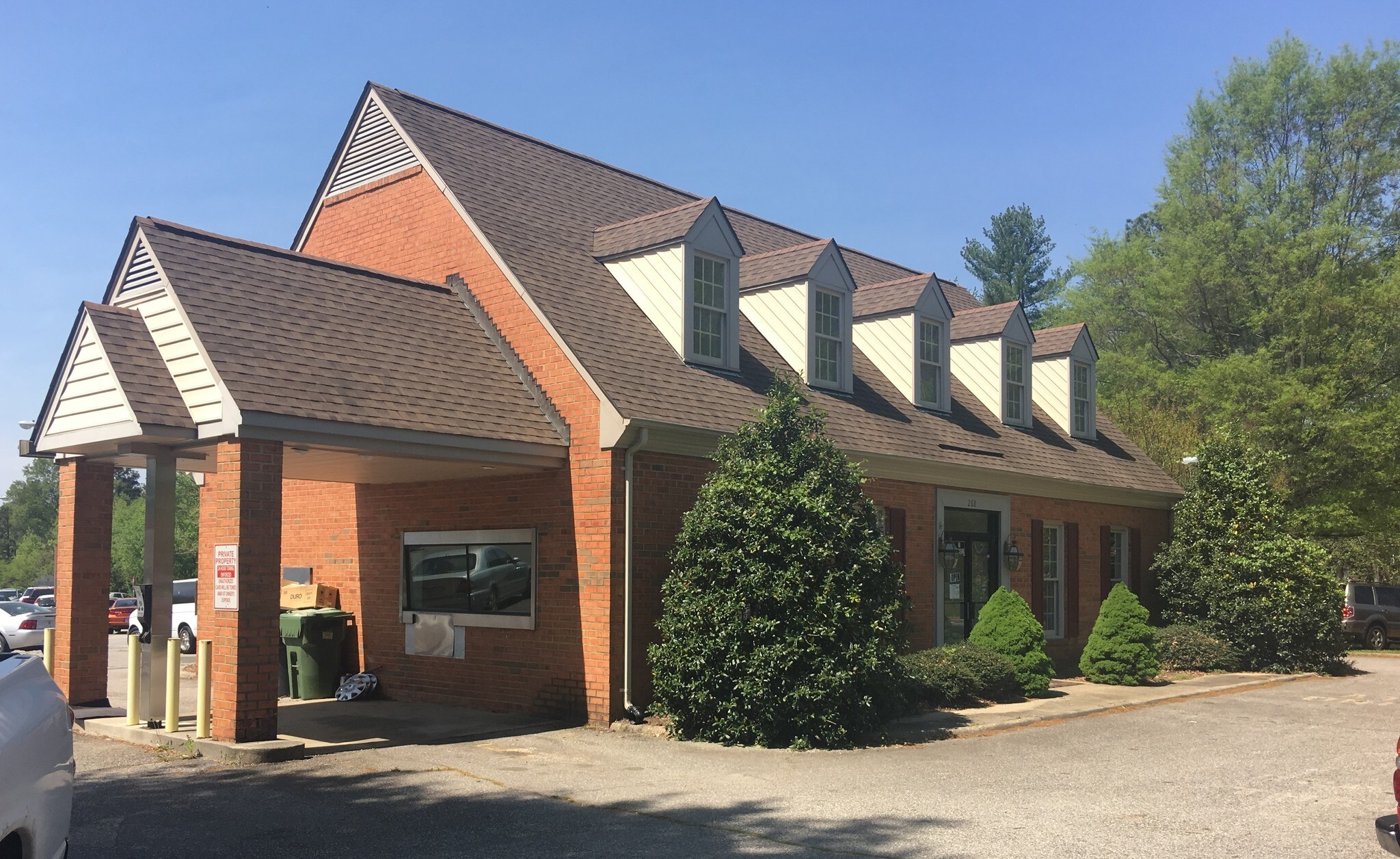 268 N Main St, Bowling Green, VA 22427