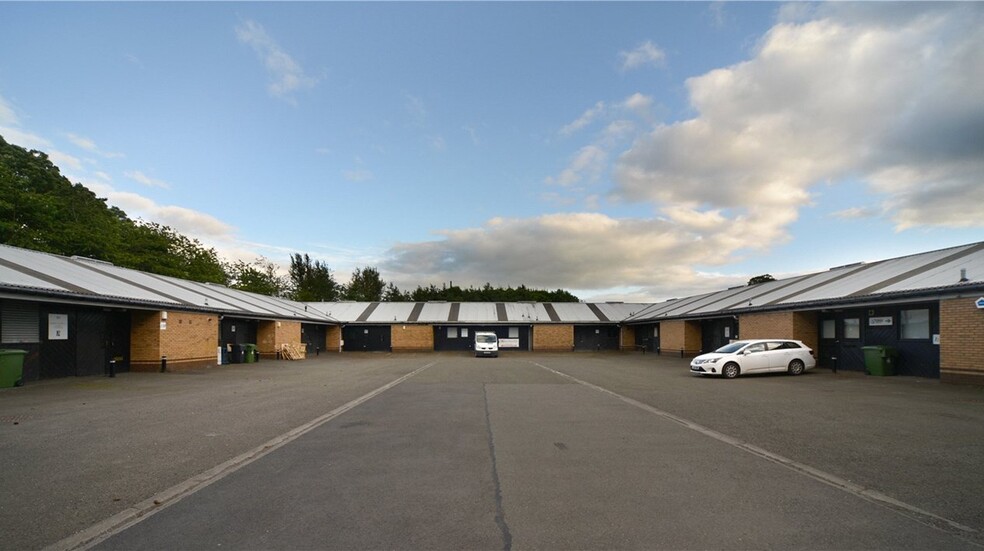 Duckburn Park, Dunblane for lease - Building Photo - Image 2 of 5