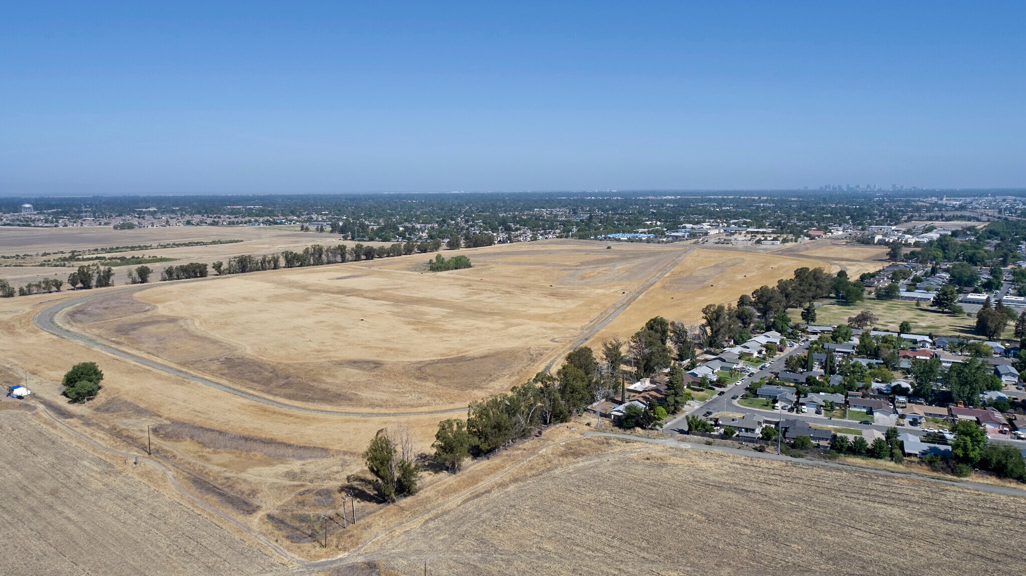 3100 Meadowview Rd, Sacramento, CA for sale Building Photo- Image 1 of 1