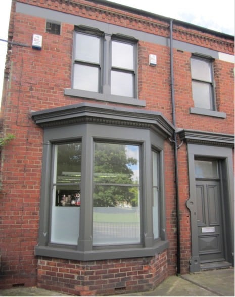 80 Victoria Rd, Darlington for sale - Primary Photo - Image 1 of 4