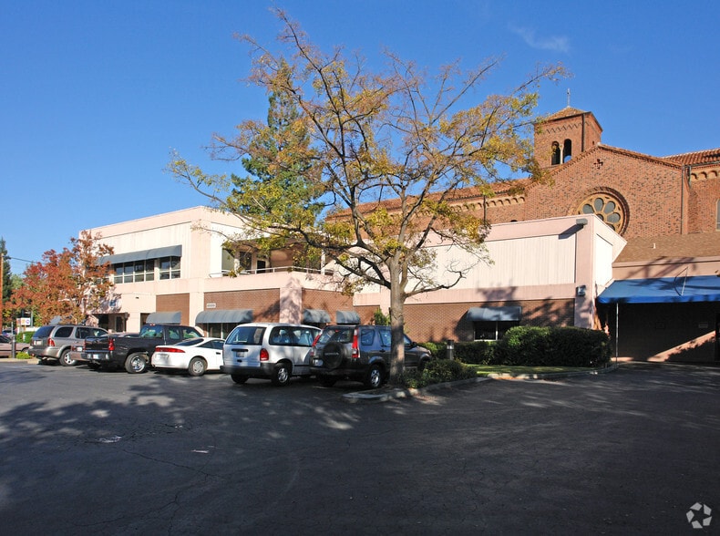 3810 J St, Sacramento, CA for sale - Building Photo - Image 3 of 22