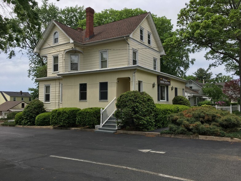 68 Franklin Tpke, Waldwick, NJ for sale - Primary Photo - Image 1 of 1