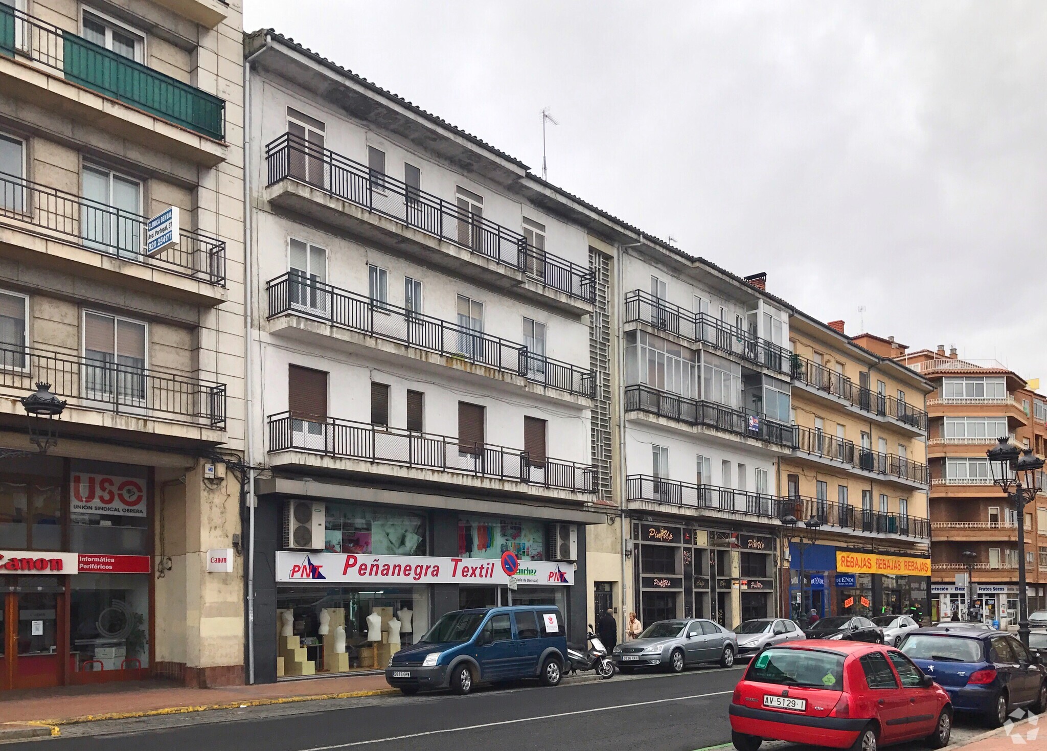 Avenida De Portugal, 37, Ávila, Ávila for sale Primary Photo- Image 1 of 3