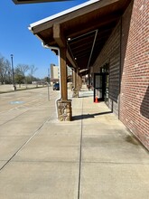 75 Miranda Lambert Way, Lindale, TX for lease Building Photo- Image 2 of 5