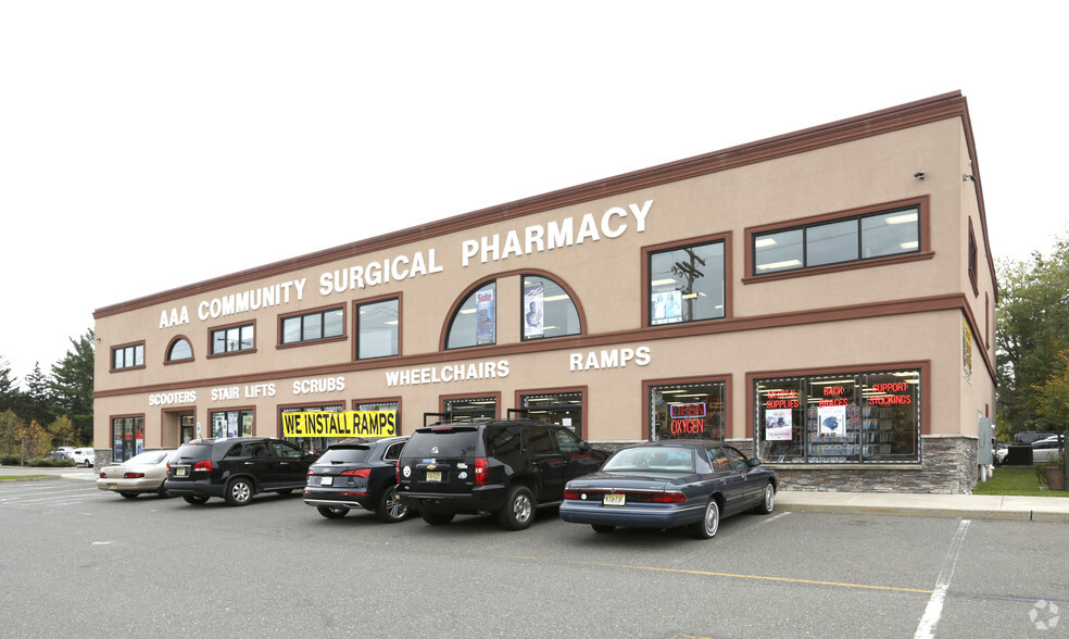 163 W Route 37, Toms River, NJ for lease - Primary Photo - Image 2 of 6