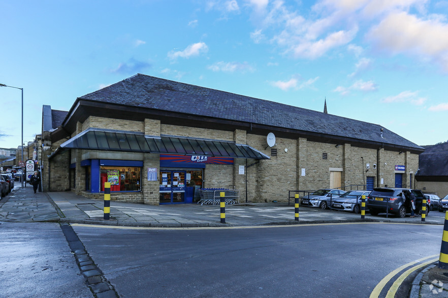 Horton St, Halifax for lease - Primary Photo - Image 1 of 5