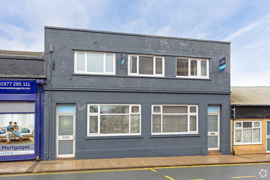 24 Bank St, Castleford for sale - Primary Photo - Image 1 of 1