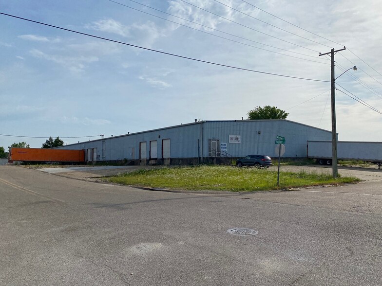 2619 S President Street Ext, Tupelo, MS for lease - Primary Photo - Image 1 of 5